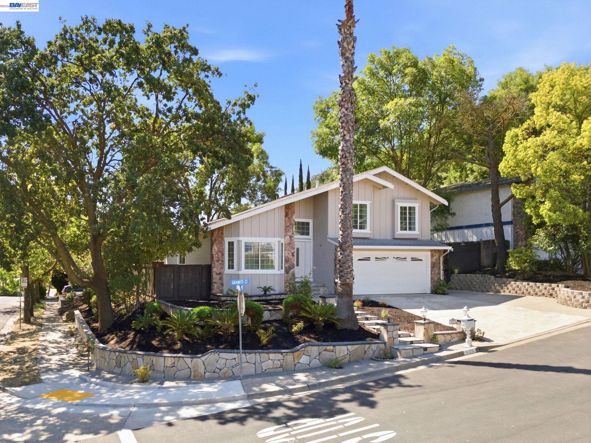 935 Granite Ct