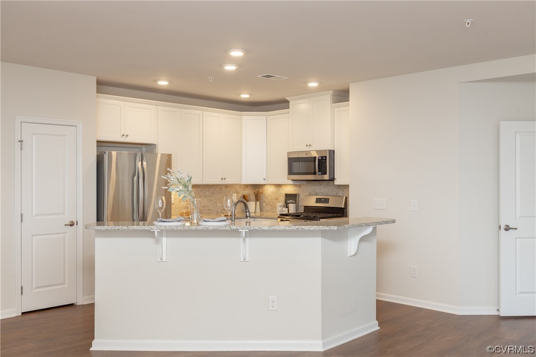 1111 Briars Ct Unit#202