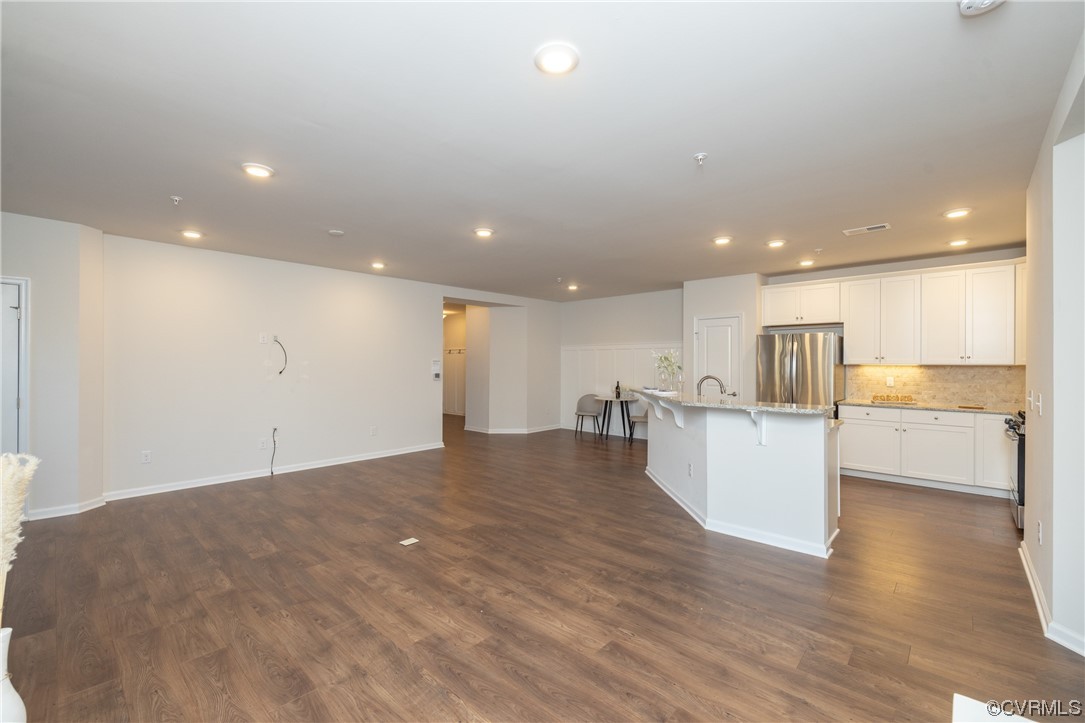 1111 Briars Ct Unit#202