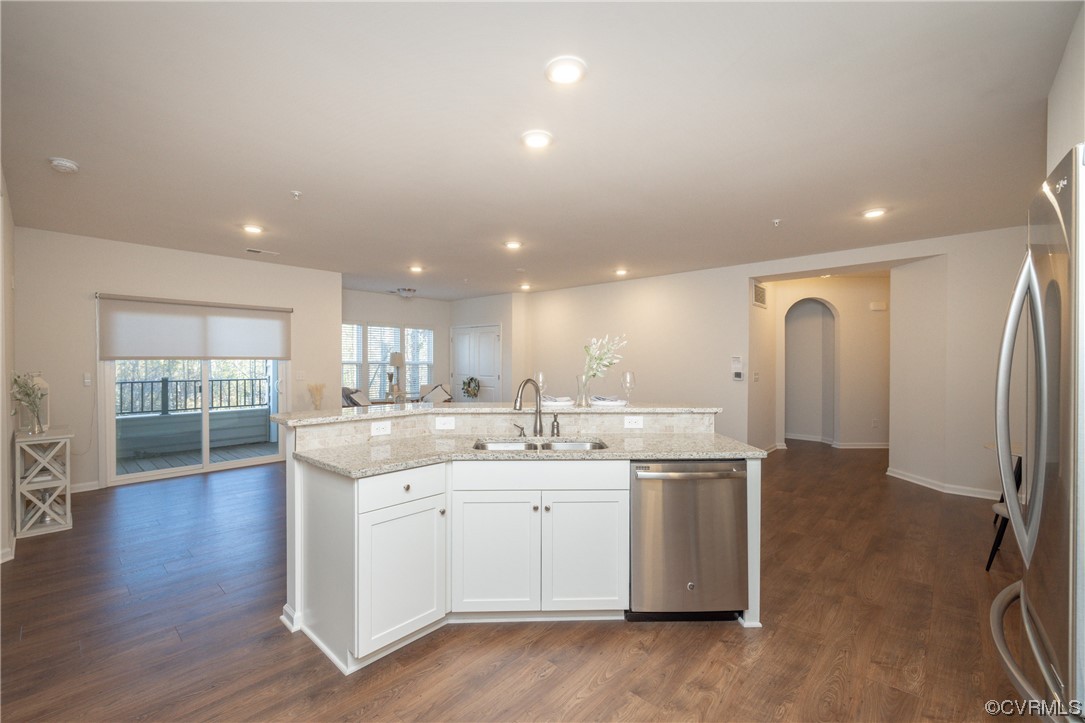 1111 Briars Ct Unit#202