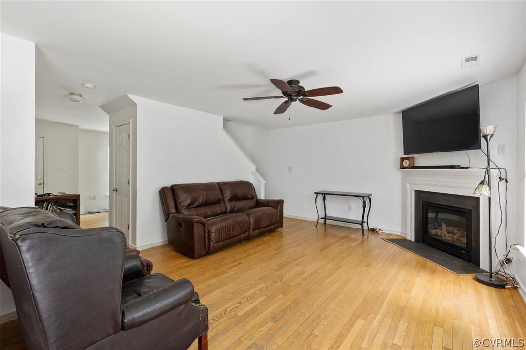 14613 Holding Pond Ct