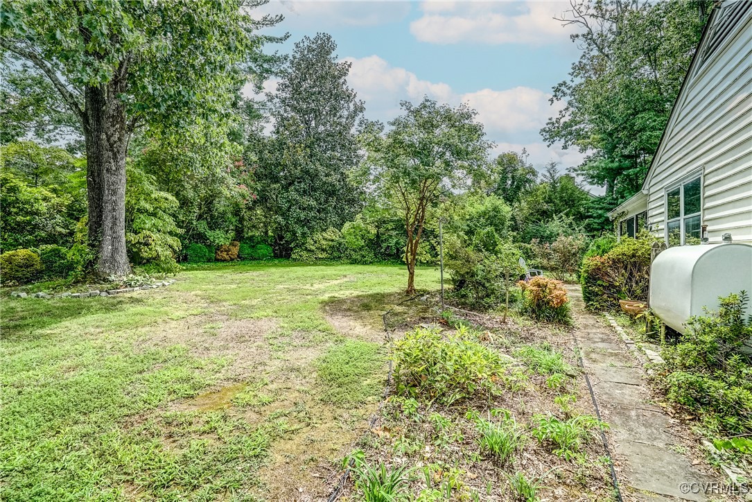 8627 Trabue Rd