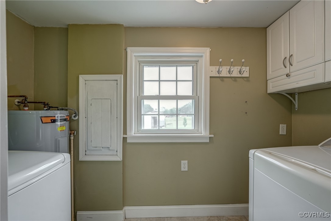 128 W Chapel Dr