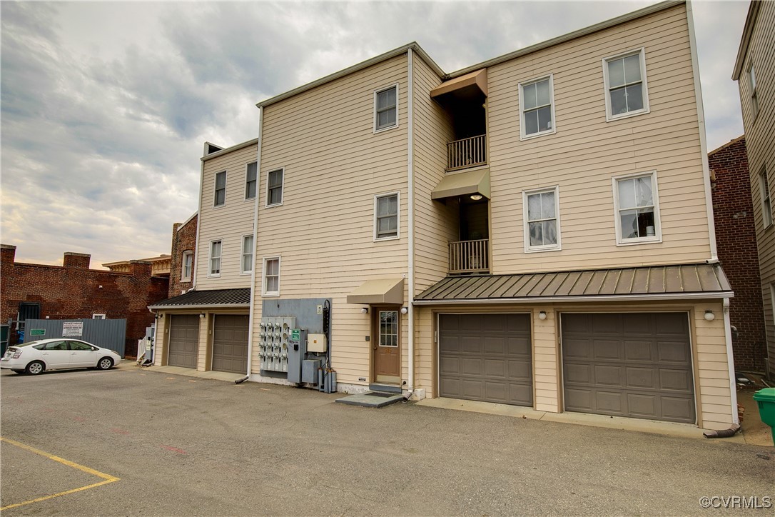 215 N 19th St Unit#22