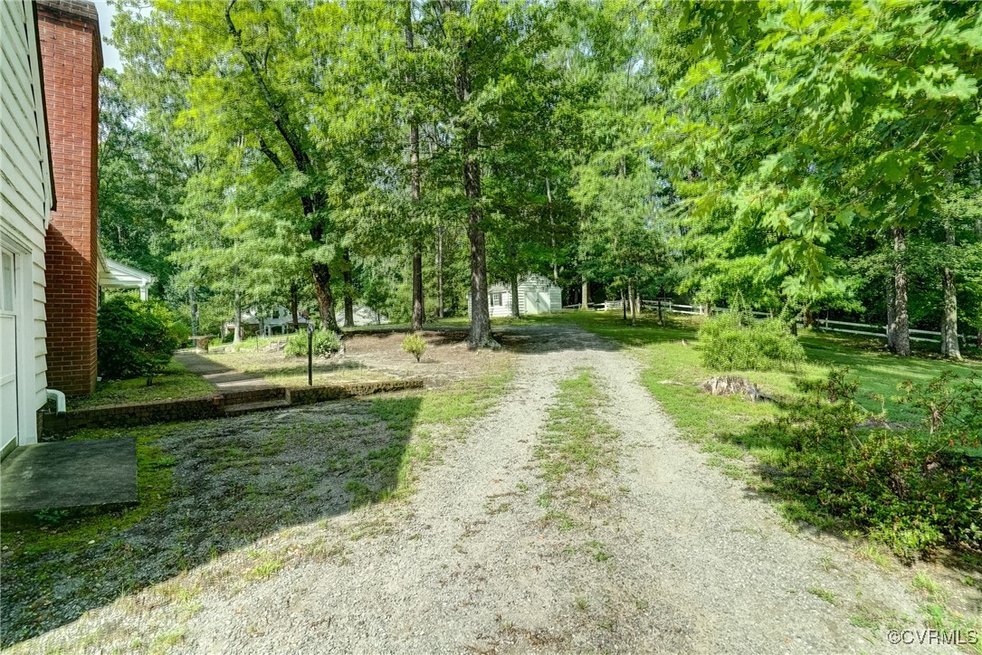 1604 Michaels Rd