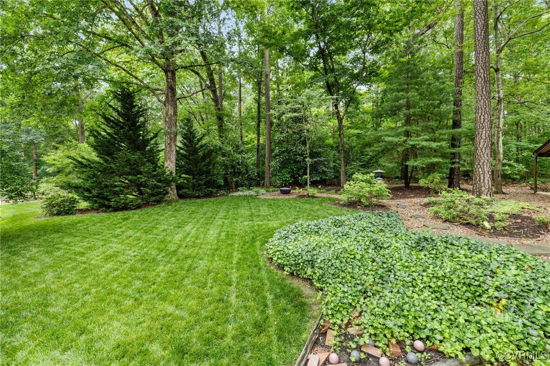 10307 Windbluff Dr