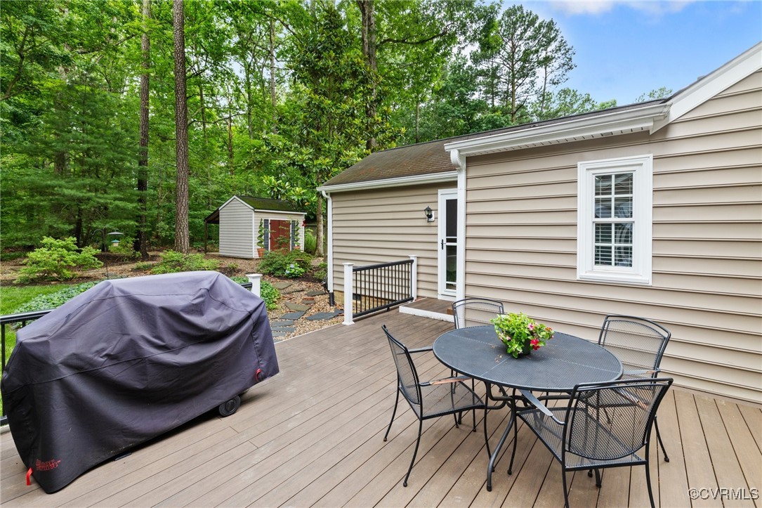10307 Windbluff Dr