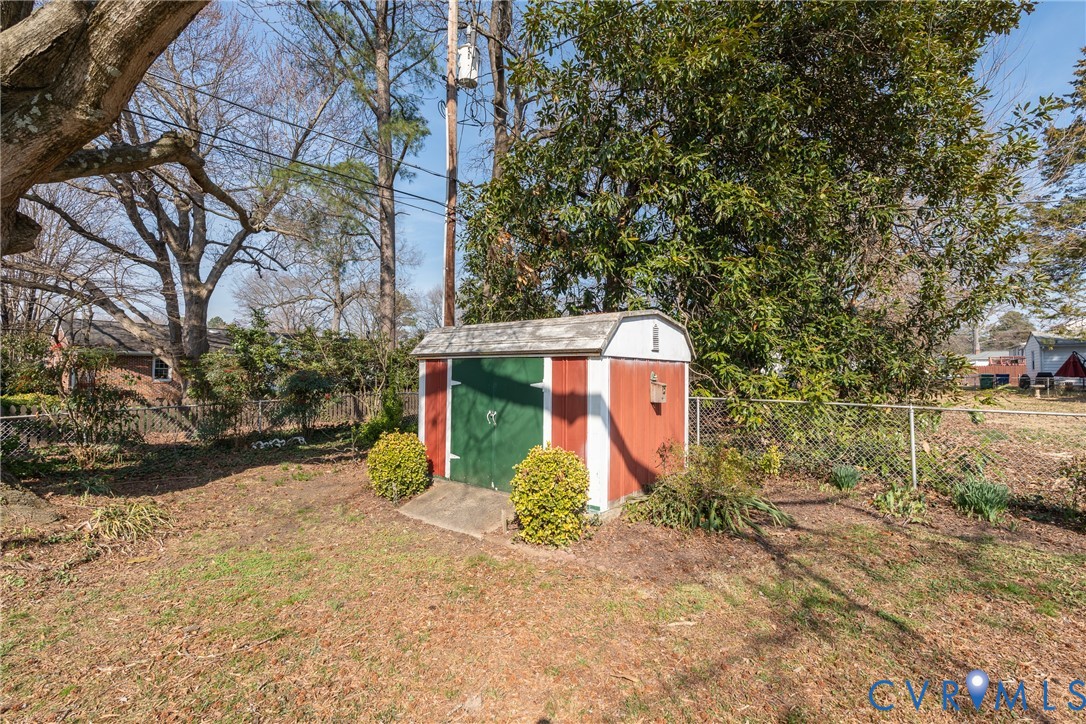 7508 Chamberlayne Ave