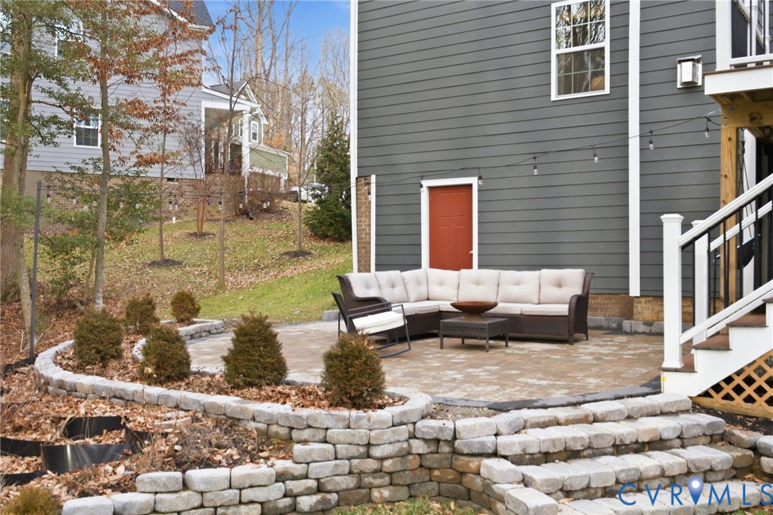 9241 Janeway Dr
