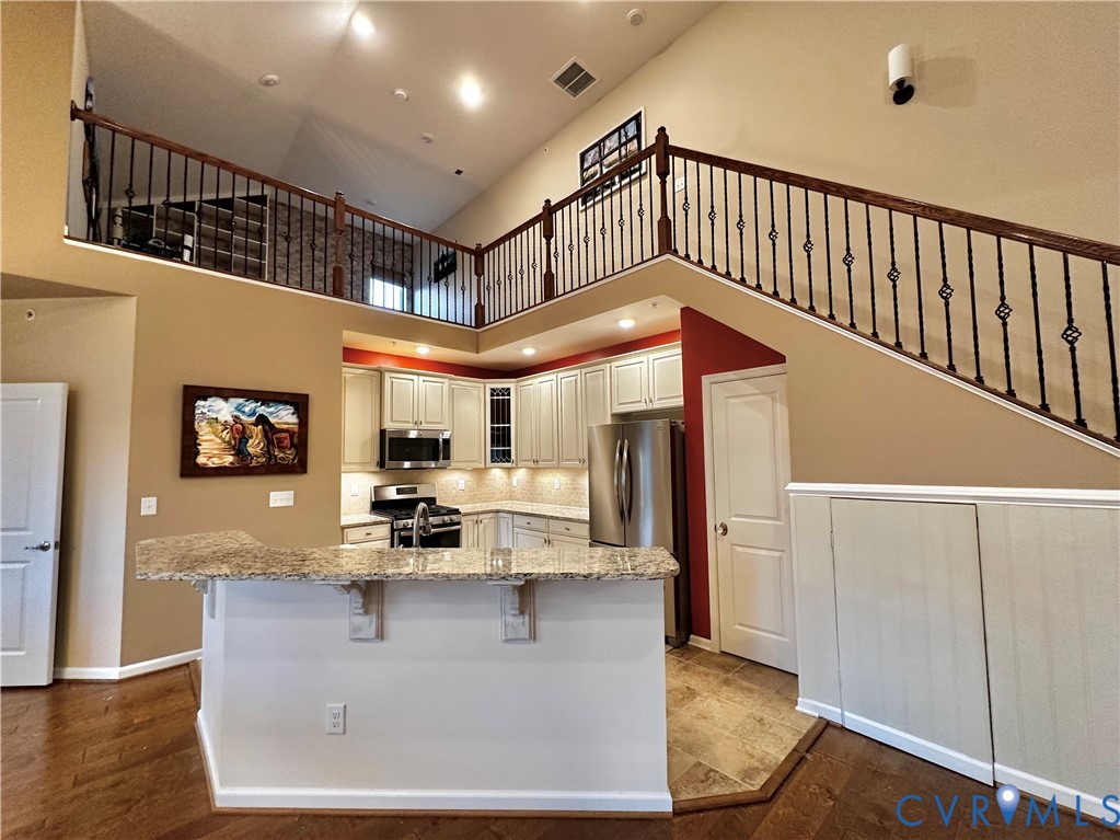 1220 Westwood Village Ln Unit#403