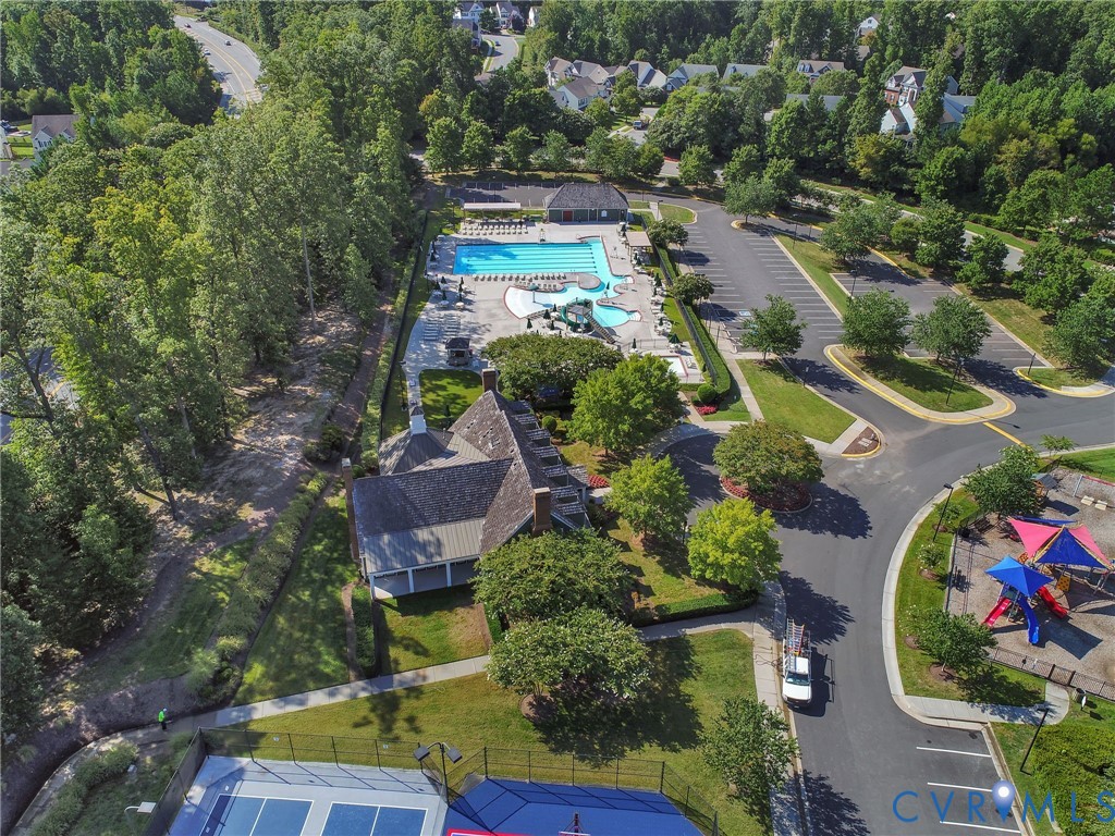 1040 Westwood Village Way Unit#402