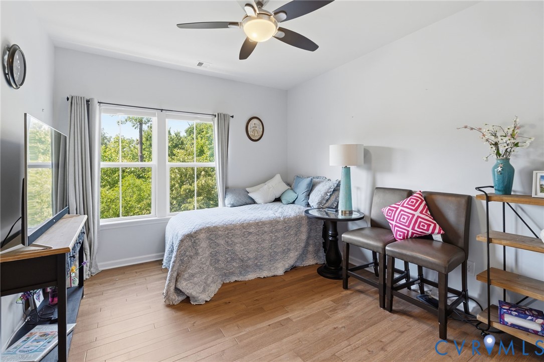 1040 Westwood Village Way Unit#402