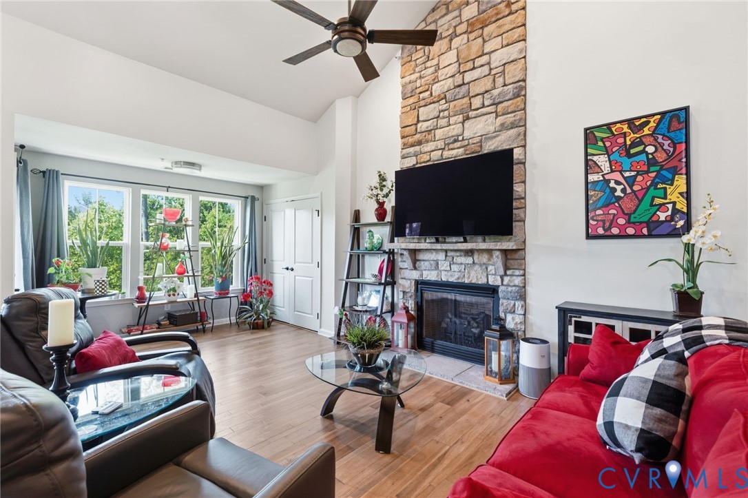 1040 Westwood Village Way Unit#402