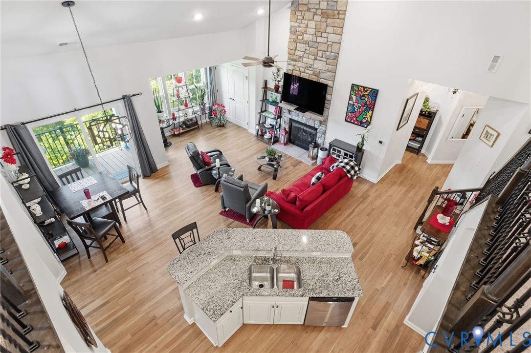 1040 Westwood Village Way Unit#402