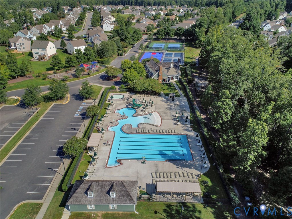 1040 Westwood Village Way Unit#402