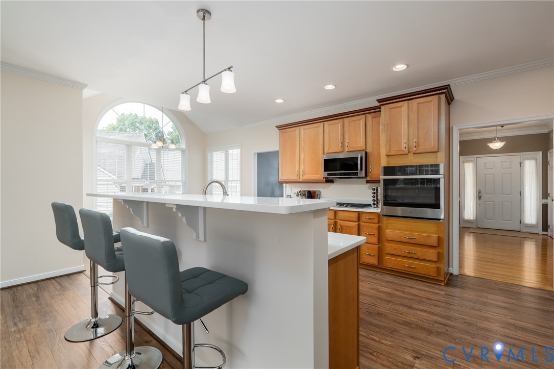 9331 Mission Hills Ln