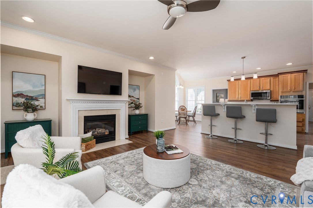 9331 Mission Hills Ln