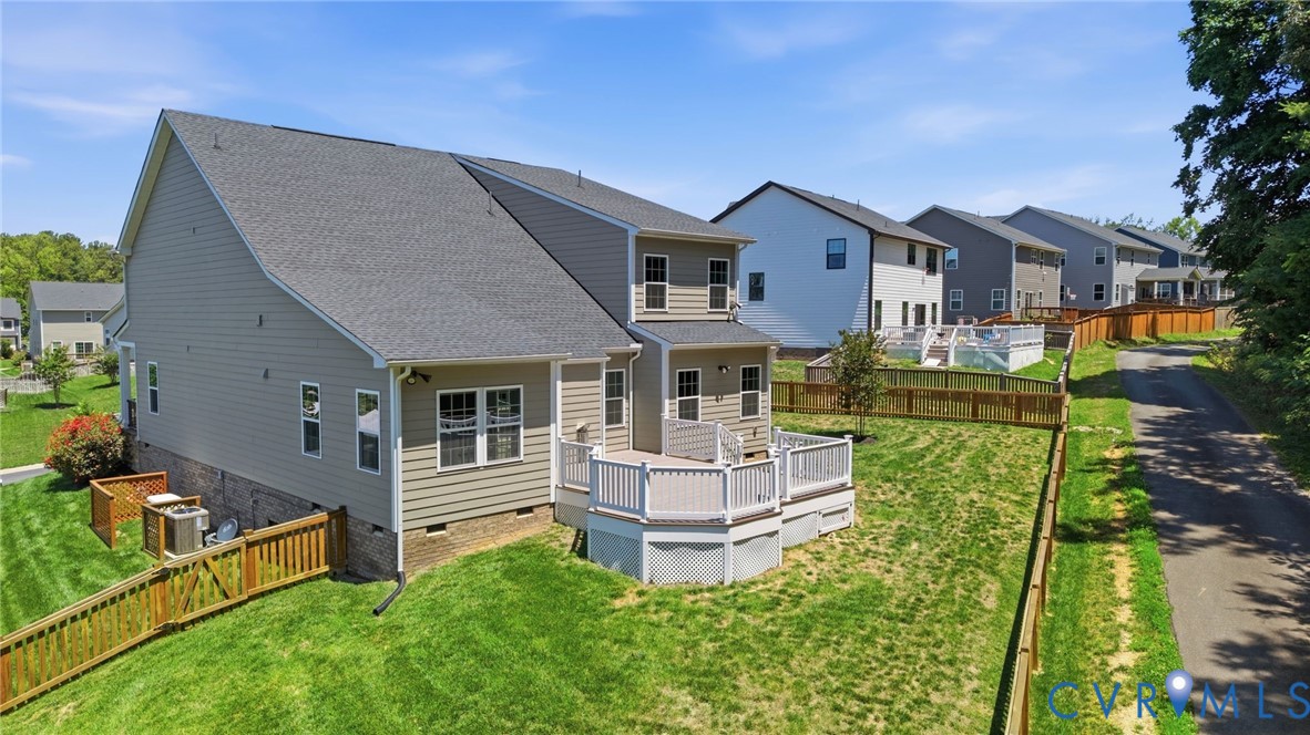 9336 Janeway Dr