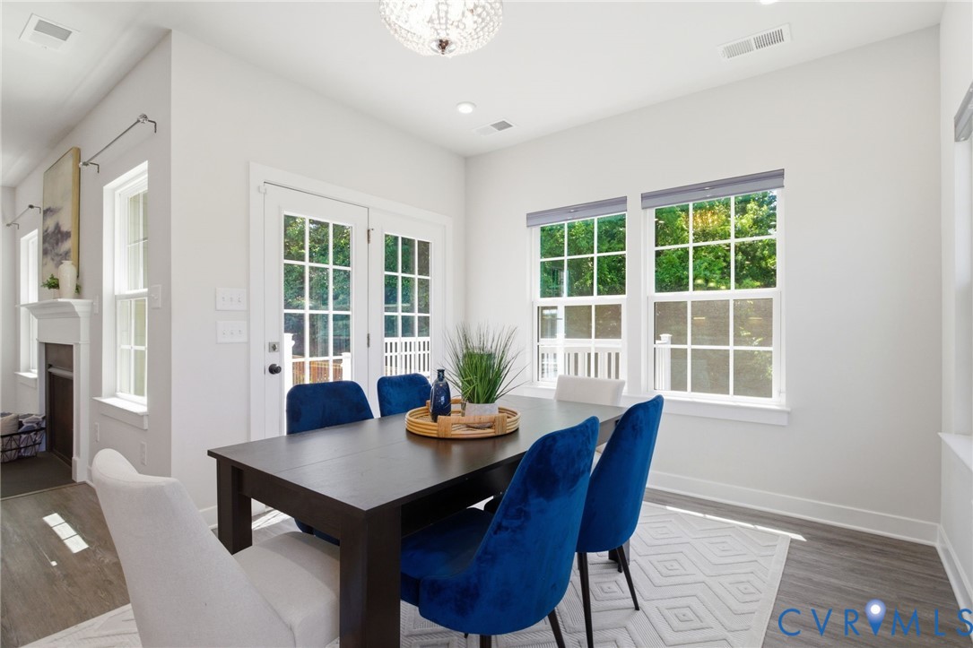 9336 Janeway Dr