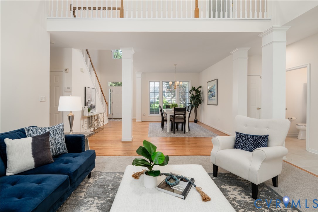 8619 Emerald Valley Cir