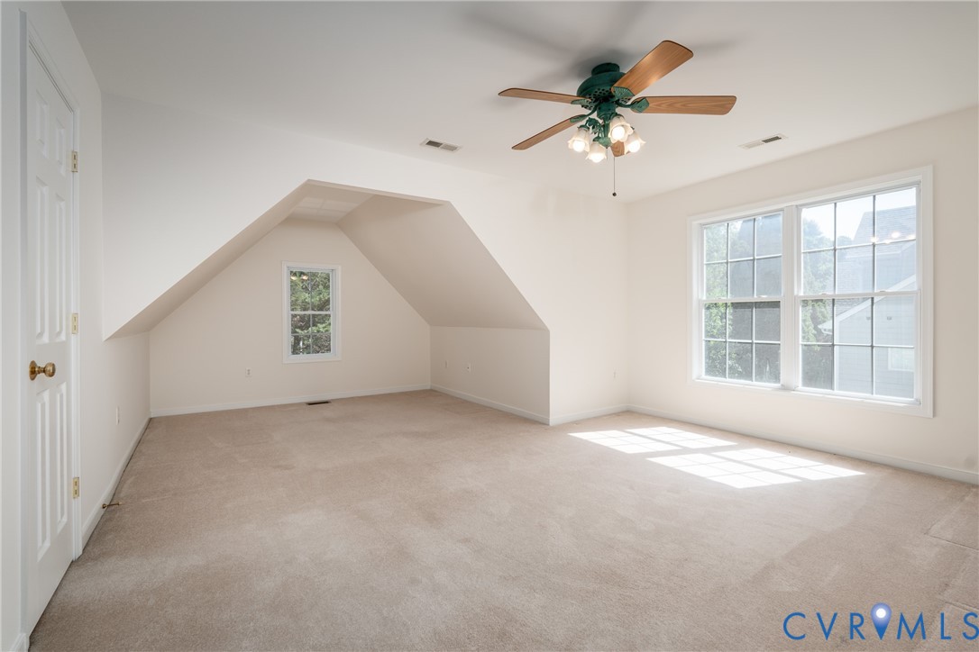 8619 Emerald Valley Cir
