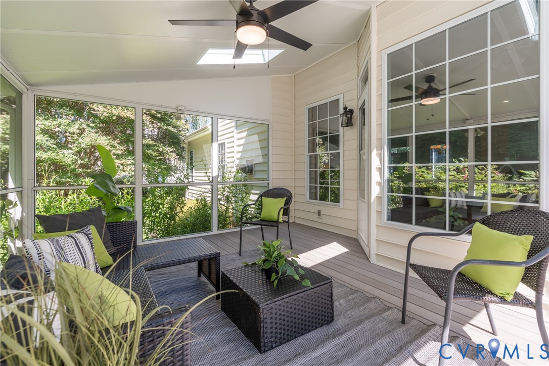 8619 Emerald Valley Cir