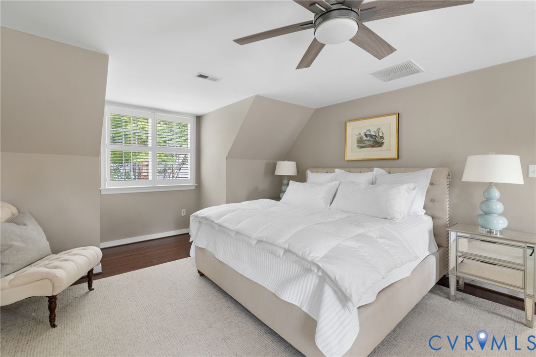 8208 Kingsdown Ct