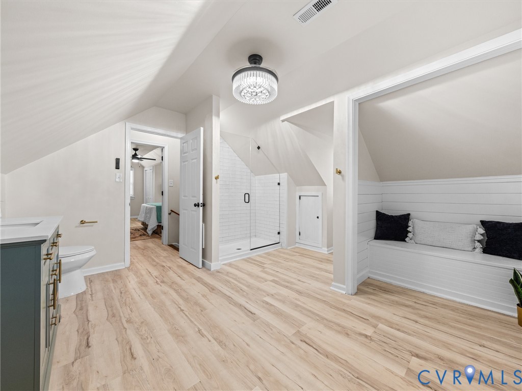 1901 W Club Ln