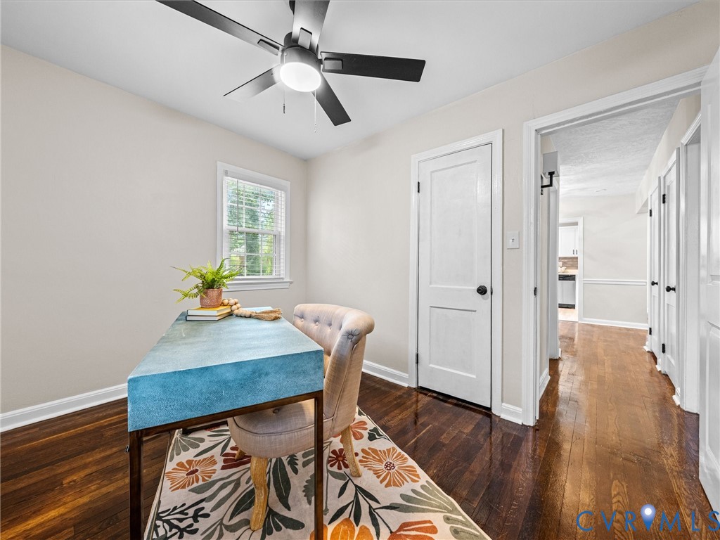 1901 W Club Ln