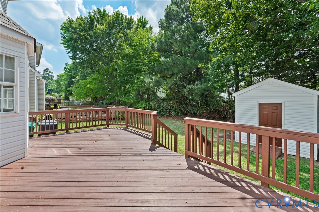 11524 Pinedale Dr