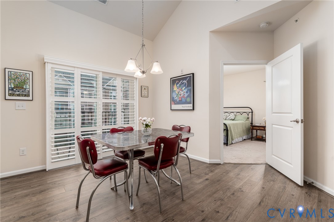 1220 Westwood Village Ln Unit#401