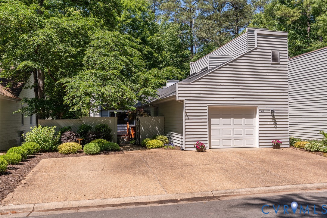 4618 Five Springs Rd