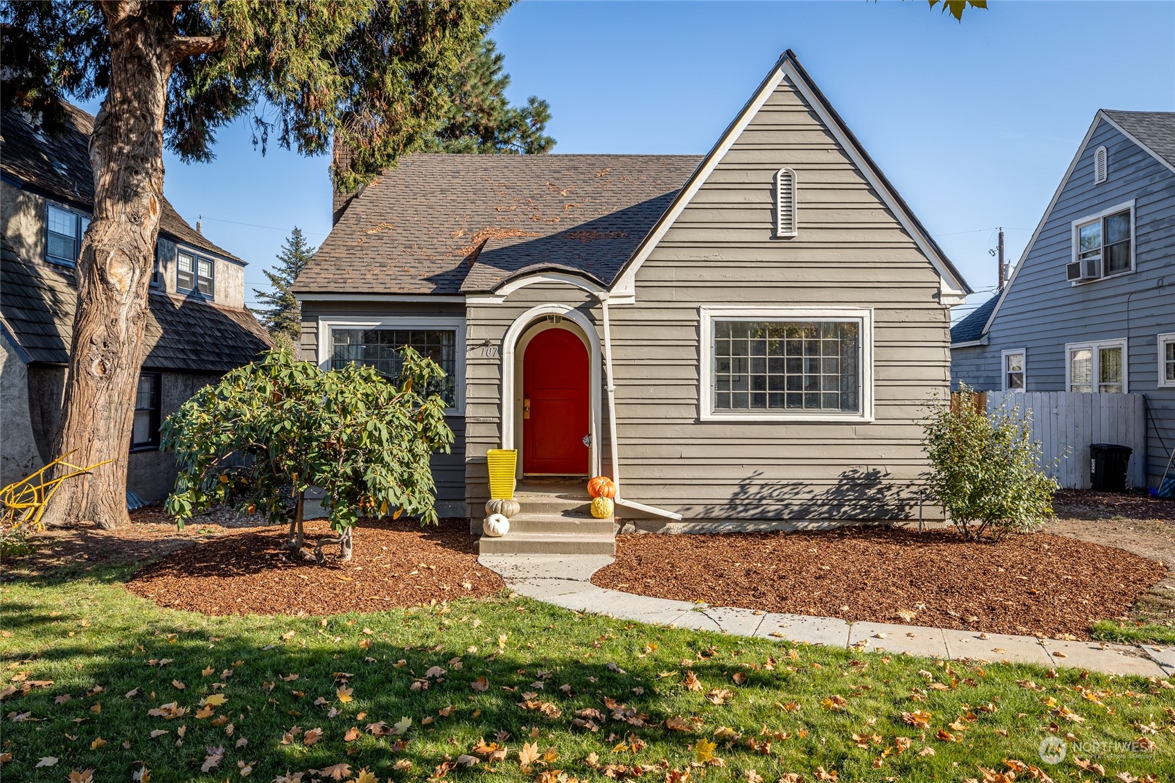107 N Garfield Avenue
