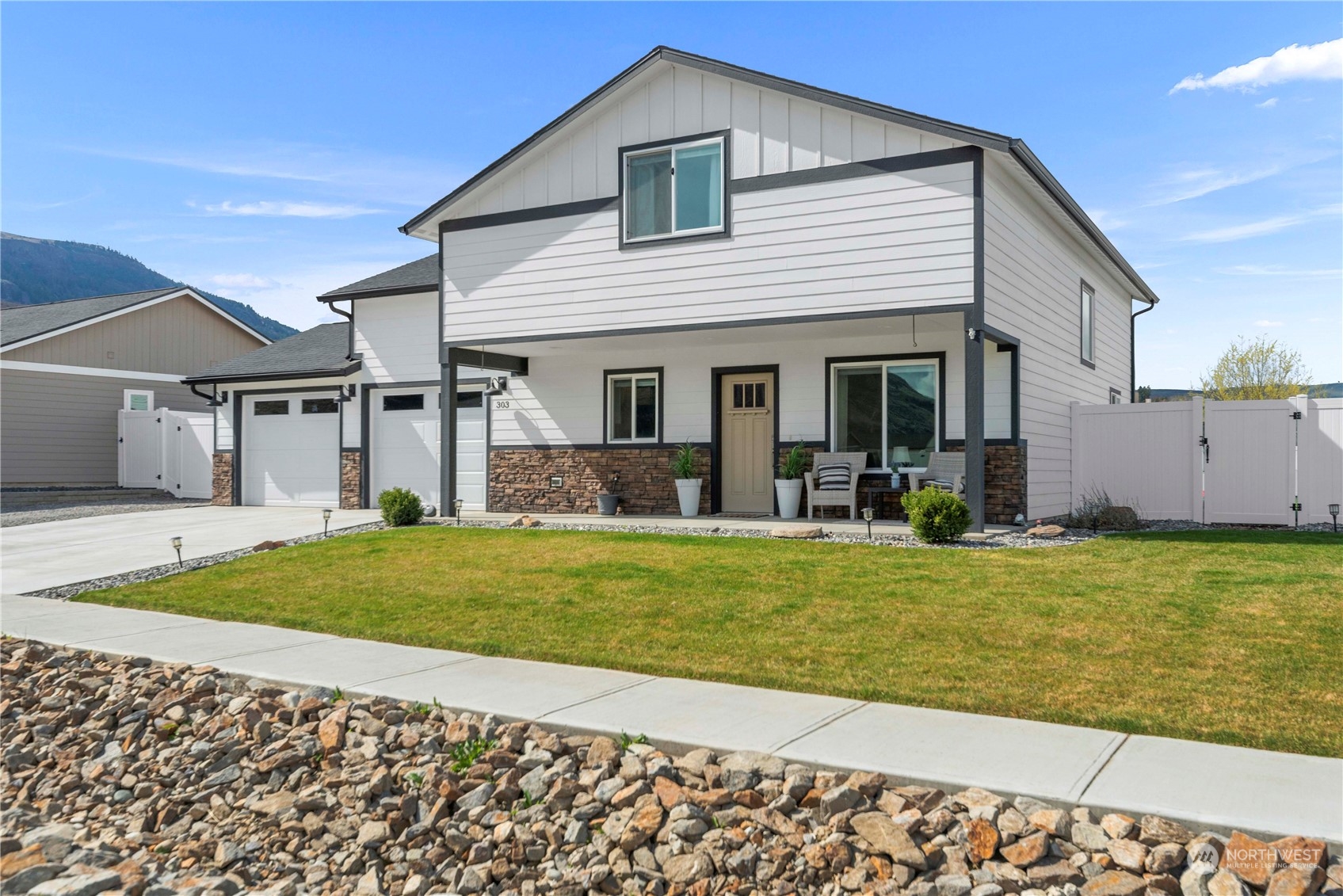 303 Margaux Loop