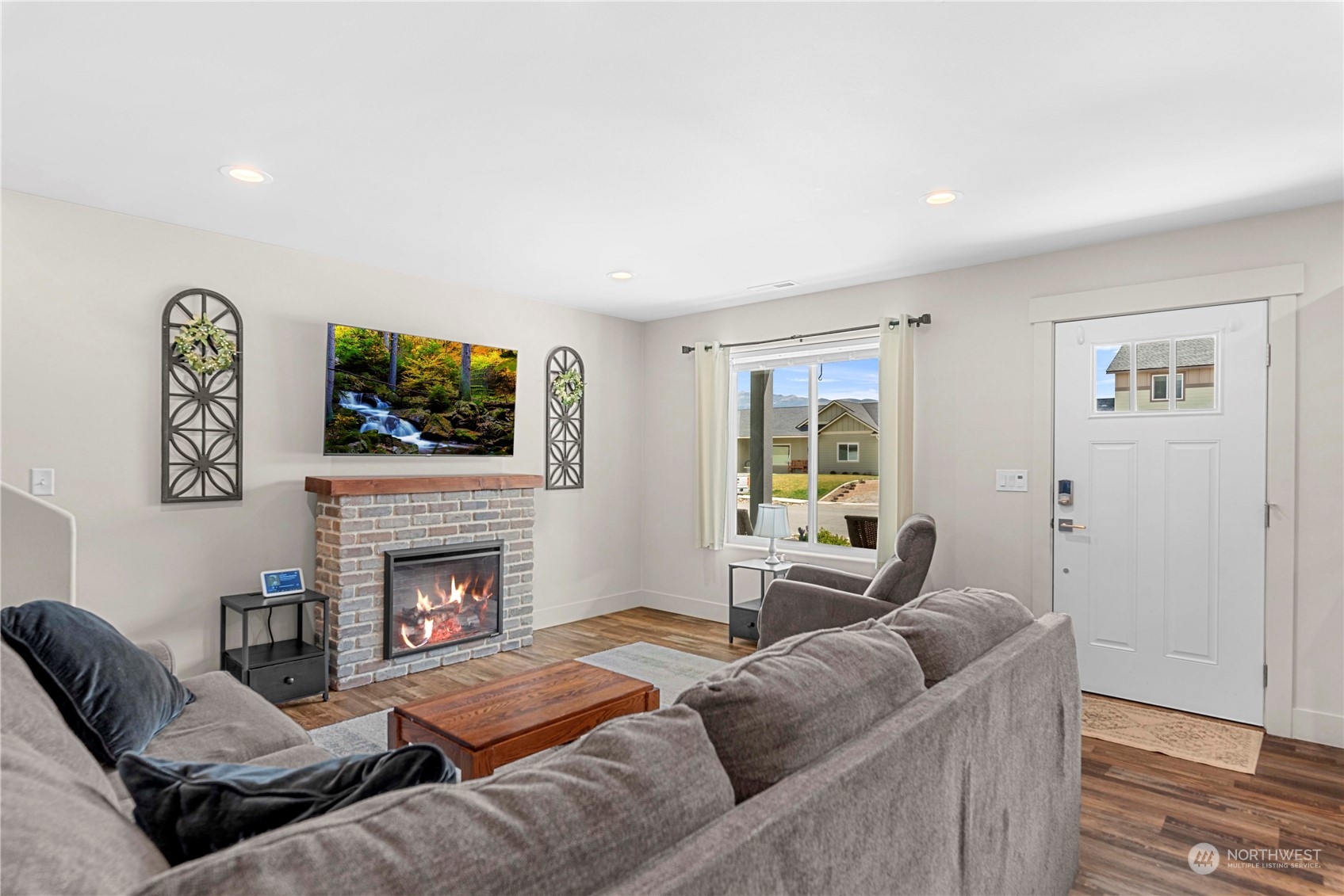 303 Margaux Loop