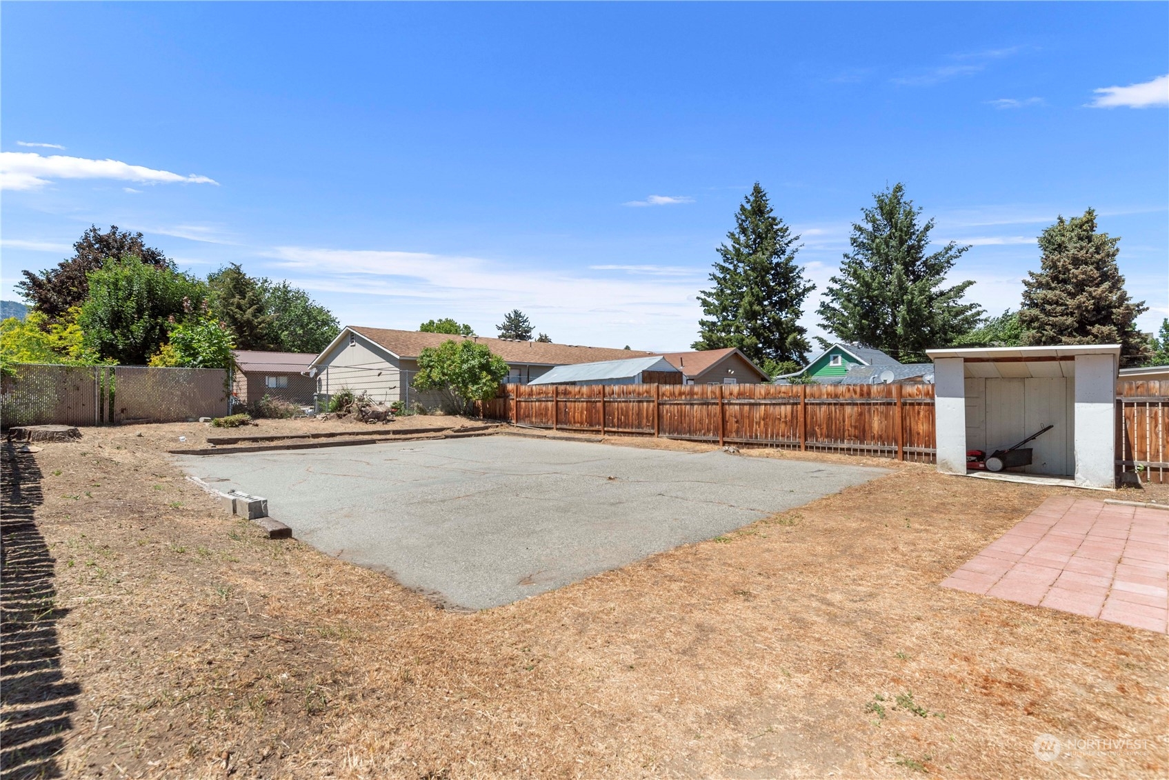 518 Sunset Avenue