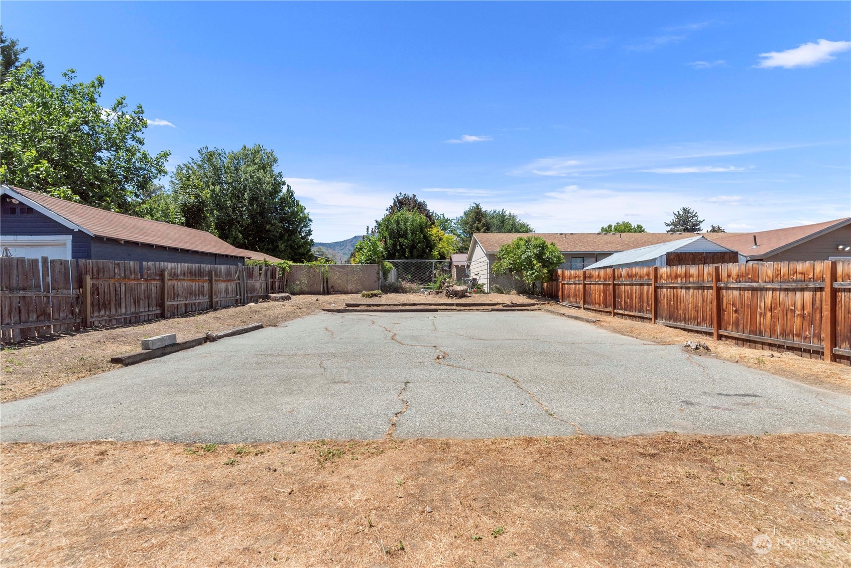 518 Sunset Avenue