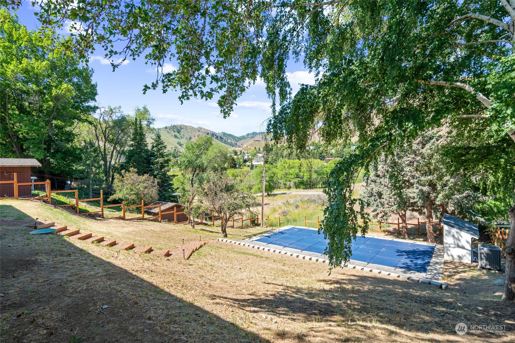 910 Westmorland Drive