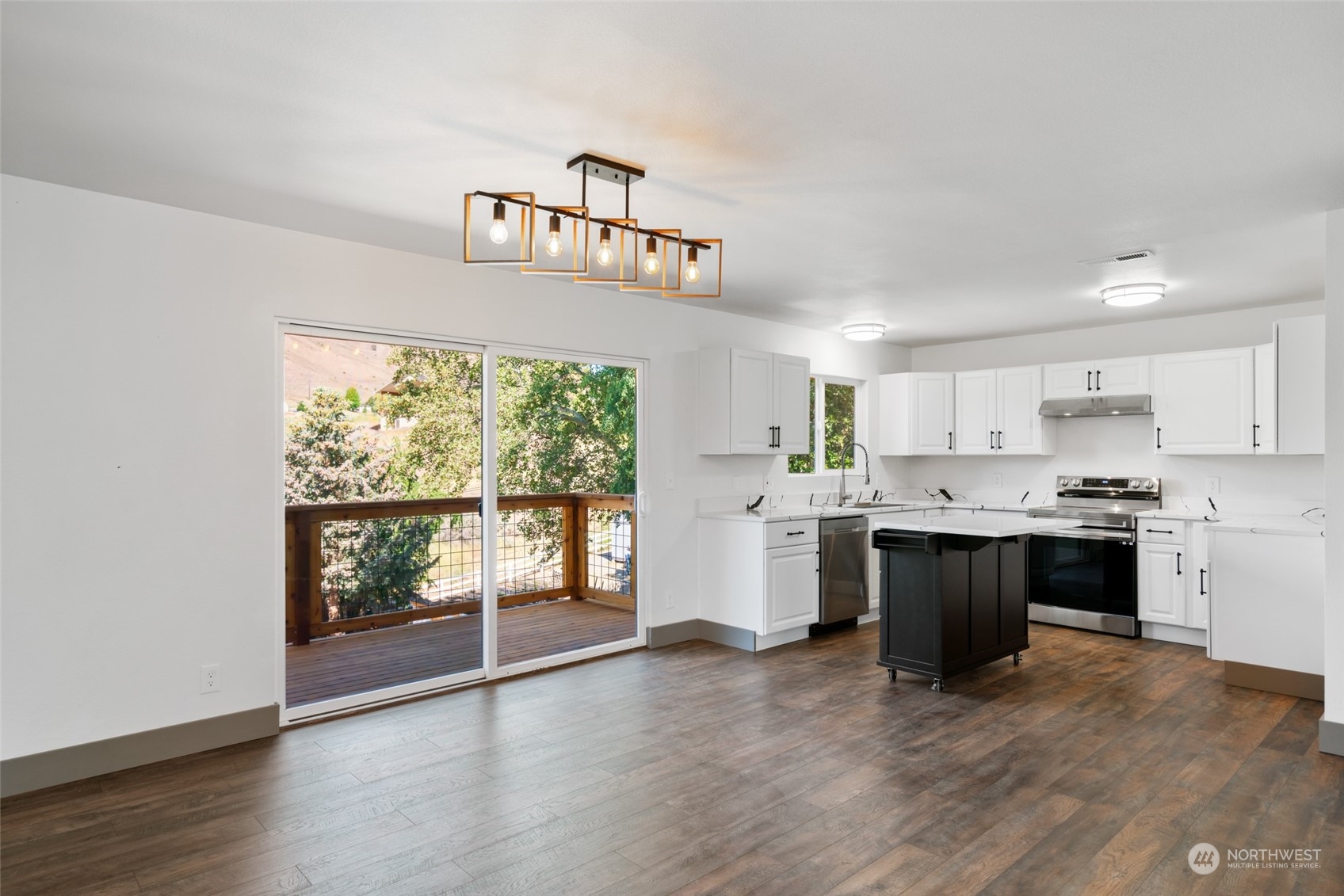 910 Westmorland Drive