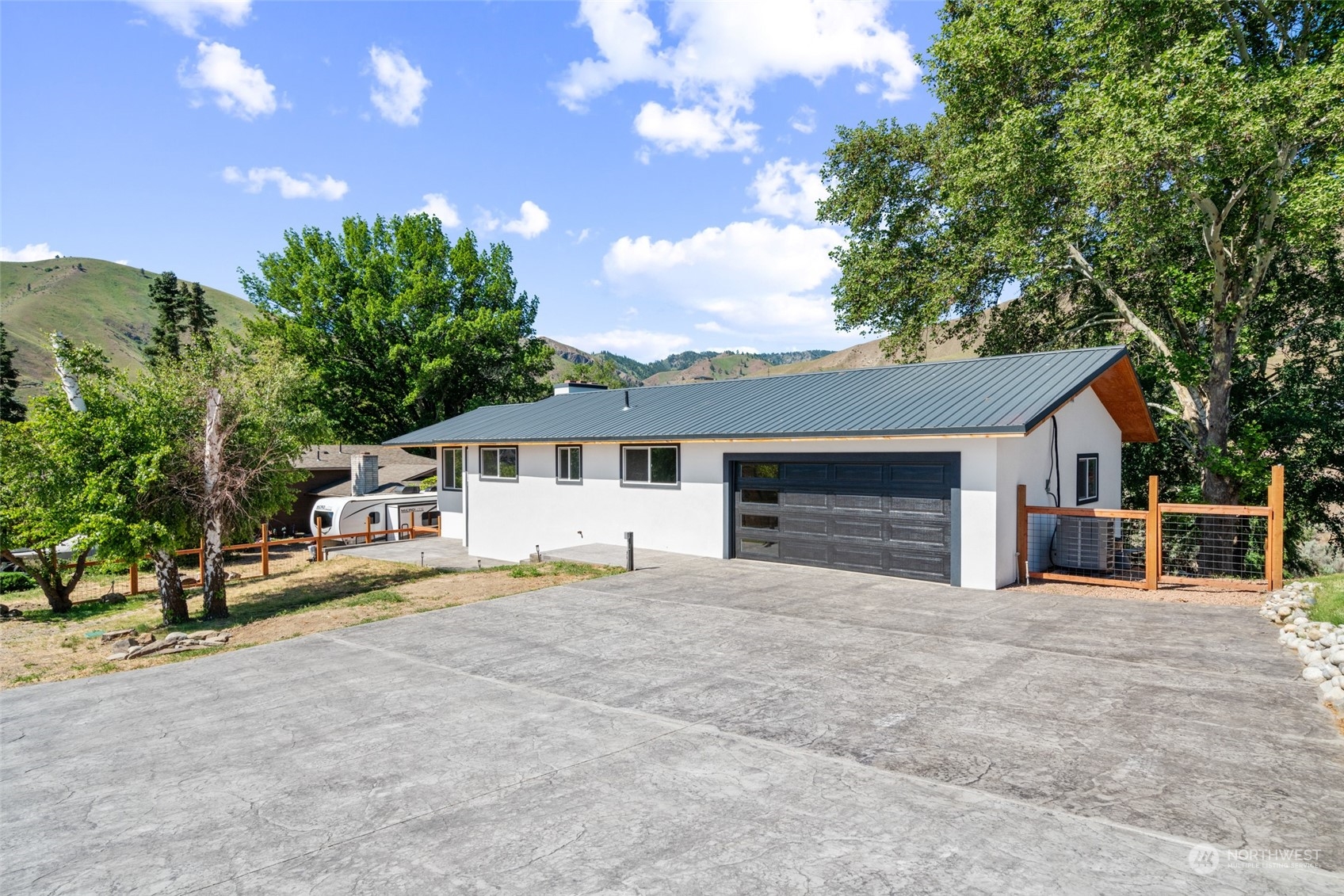 910 Westmorland Drive