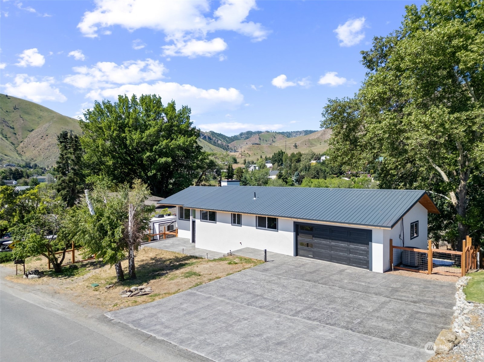910 Westmorland Drive