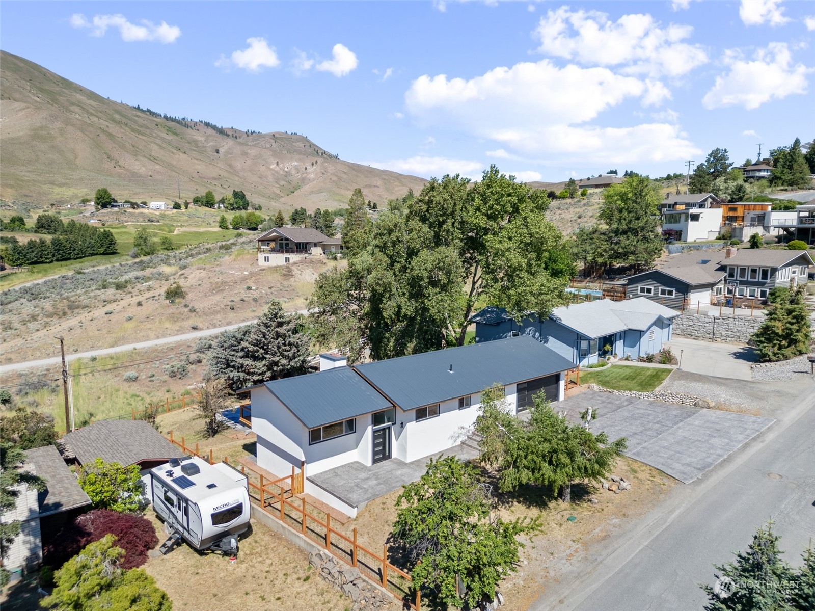 910 Westmorland Drive