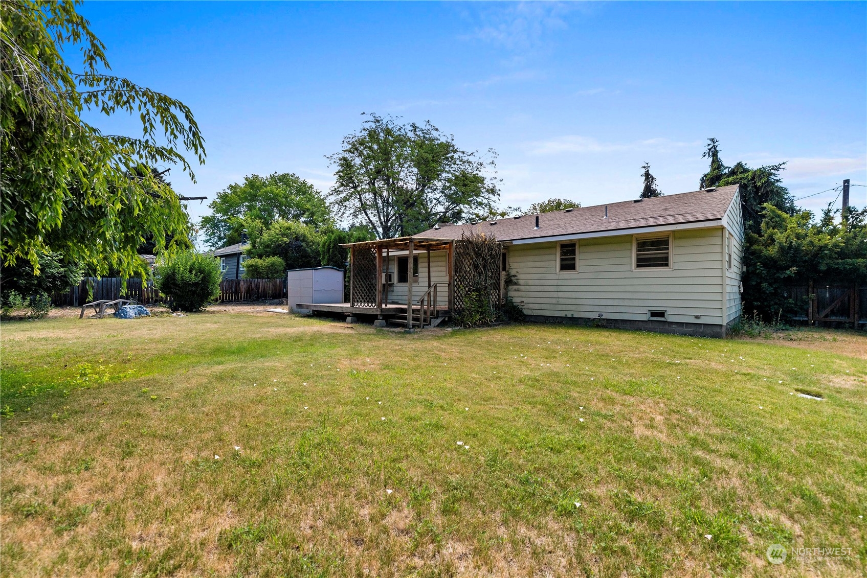 1253 Tedford Street SE