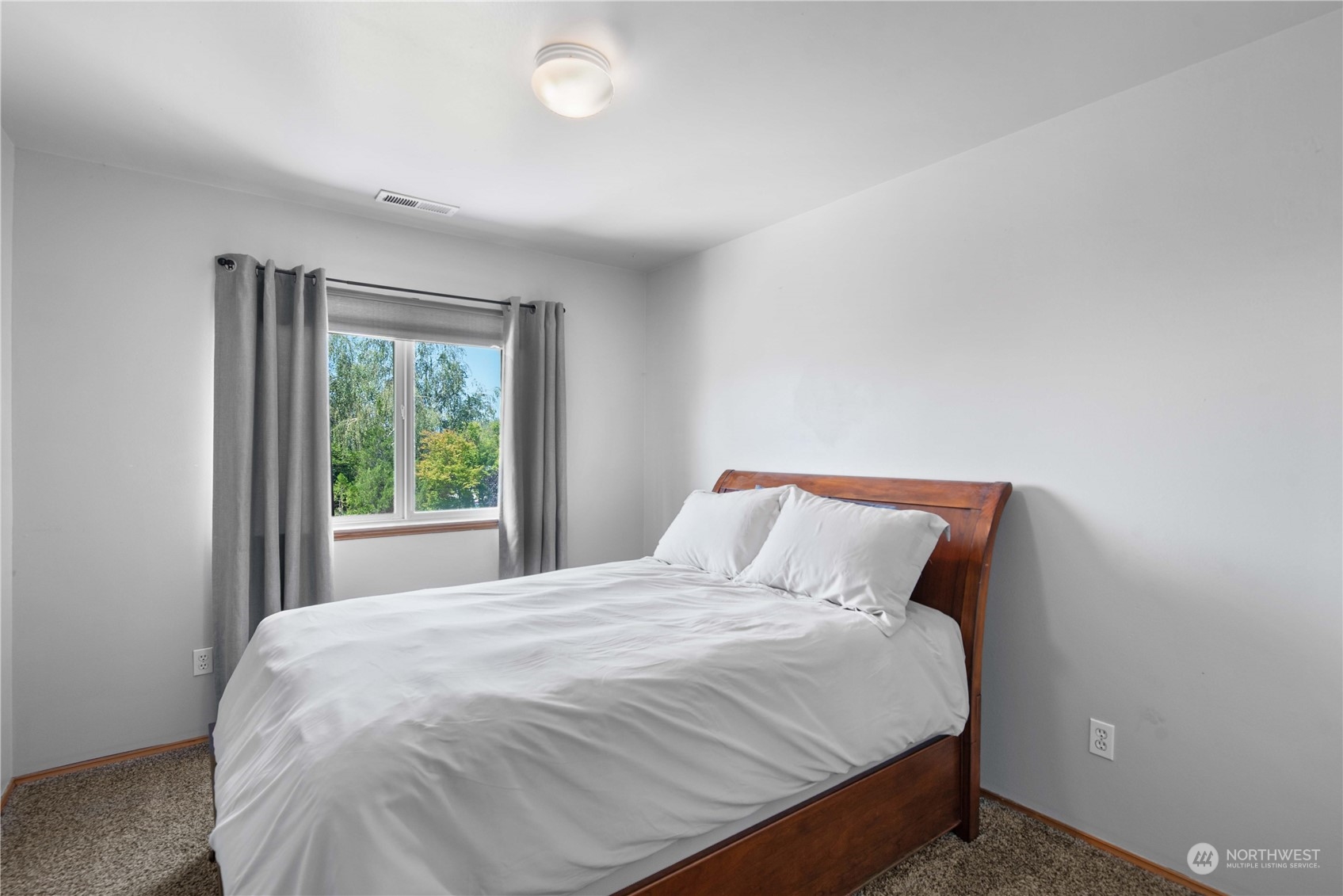 2403 Highland View Drive