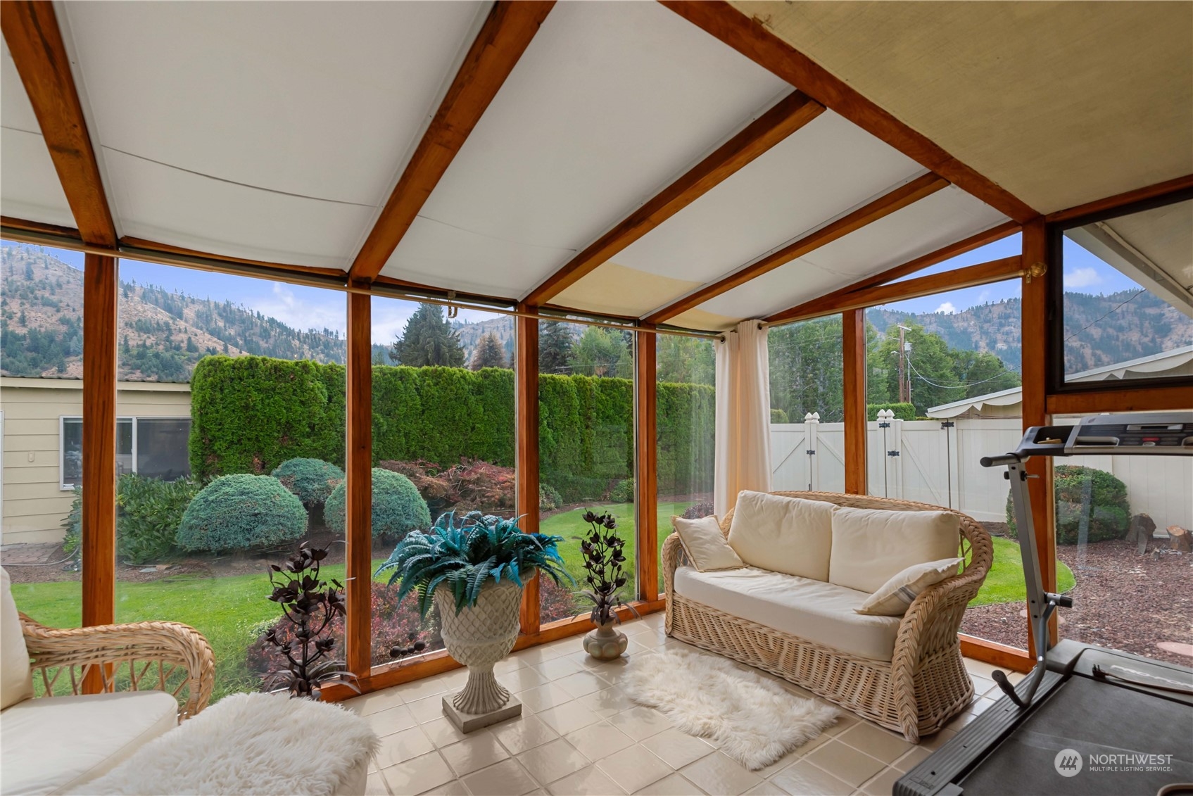 5311 Wohlers Road