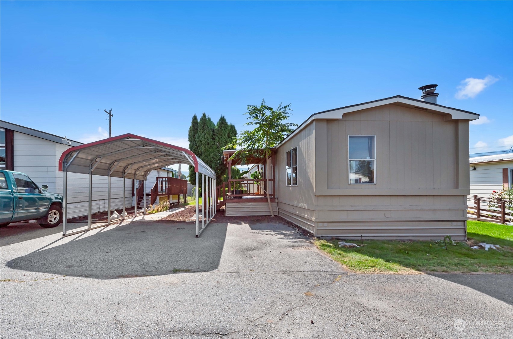 455 9th Street NE Unit: 34