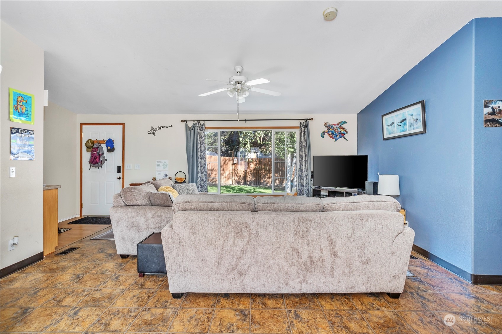 1110 3rd Street NE