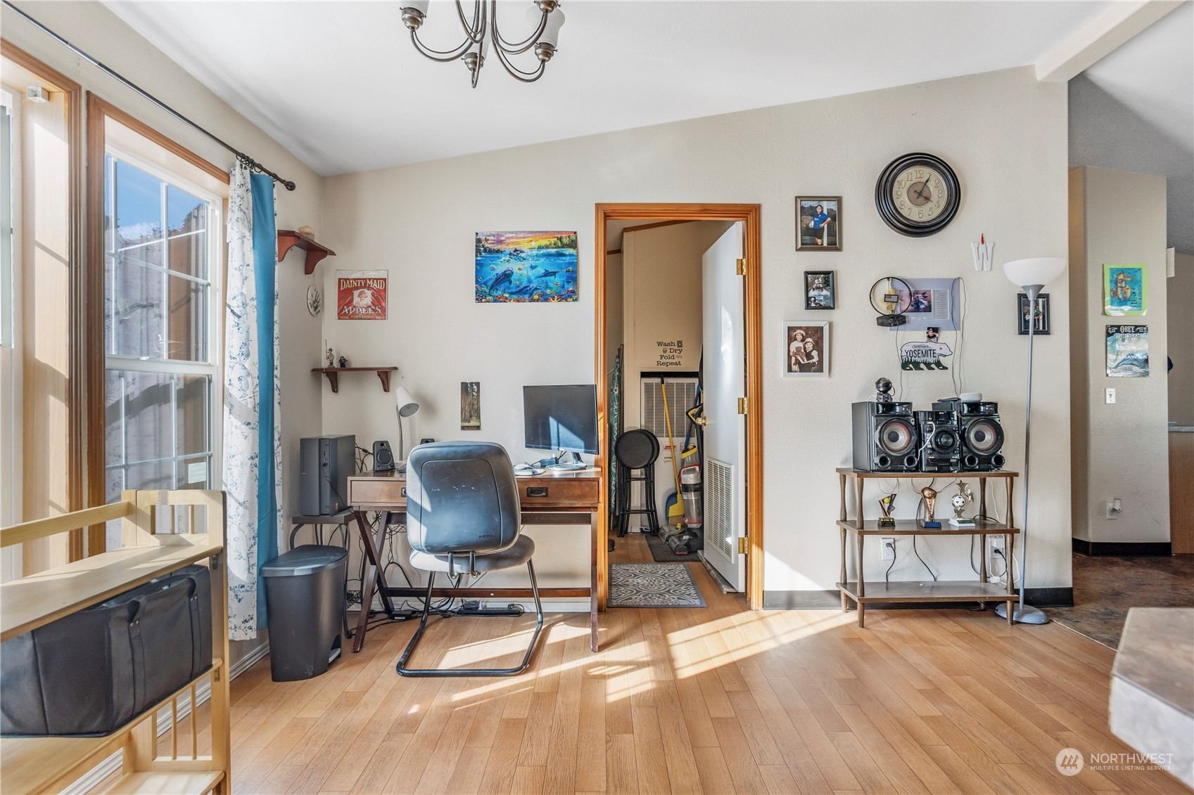1110 3rd Street NE