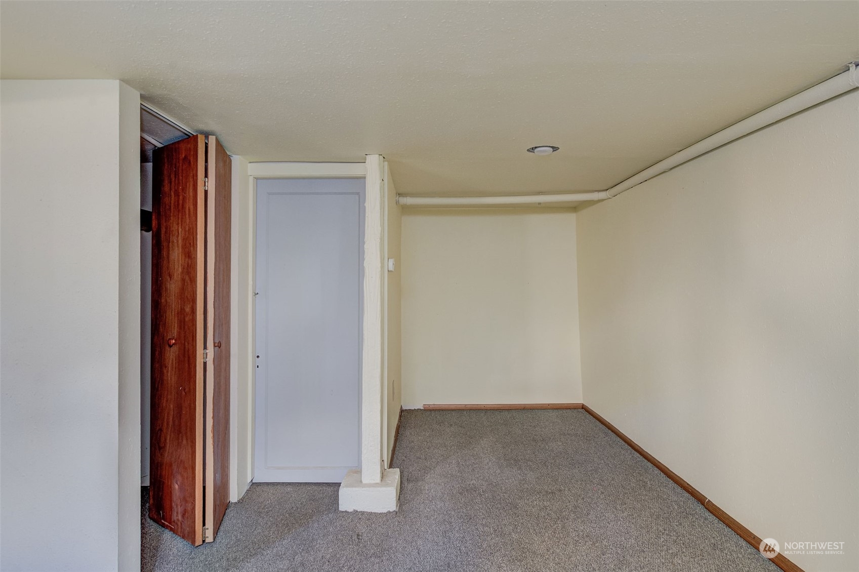 343 Malaga Avenue