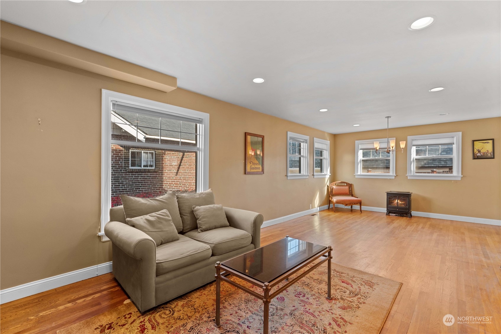 921 Highland Drive